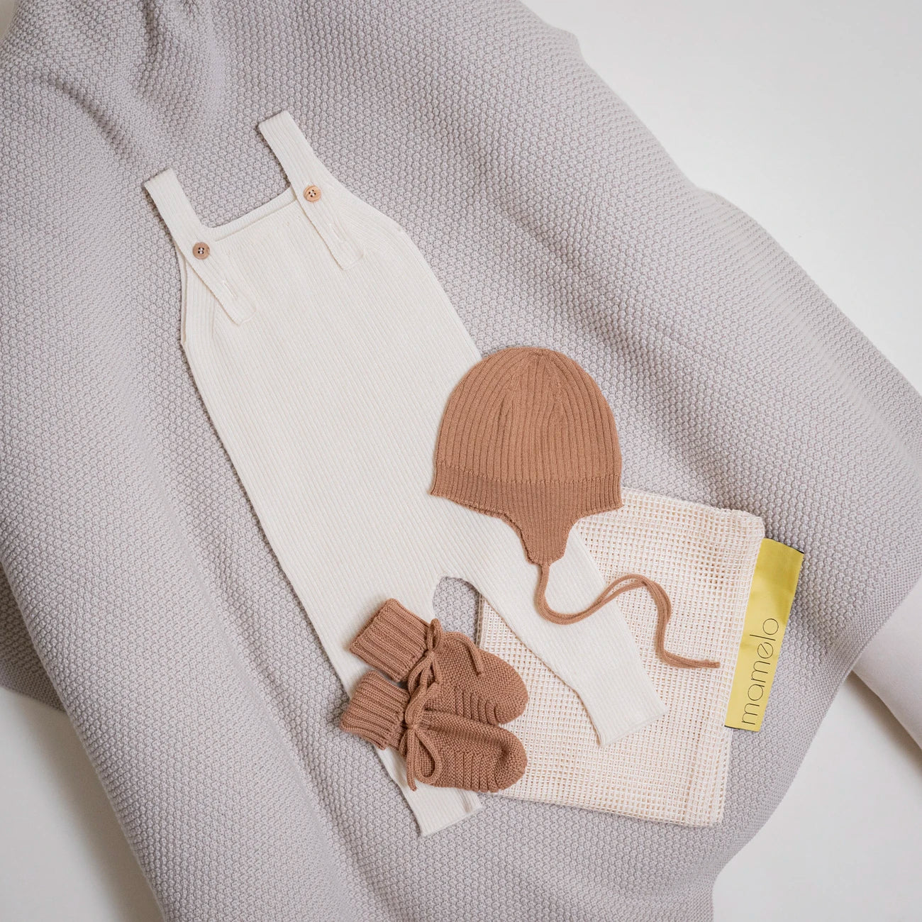 THE WOOLLY BABY BOOTIE - camel - Mamelo Shop