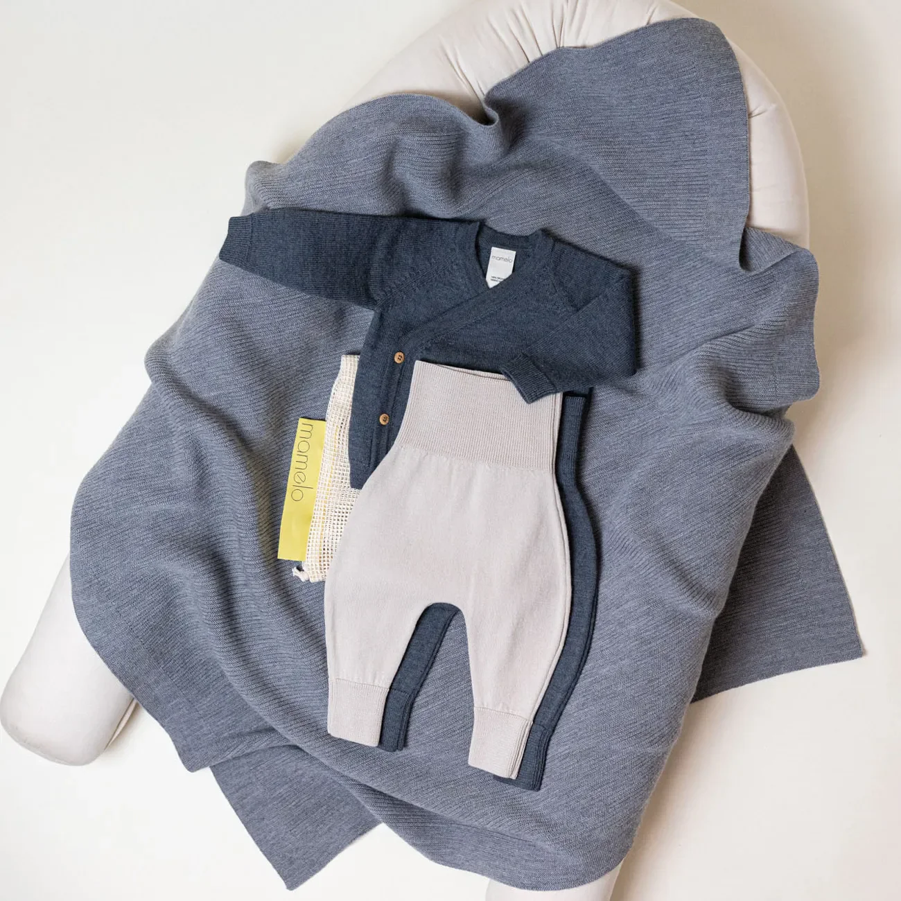 GROSSES KUSCHEL-SET BUNDHOSE - Mamelo Shop