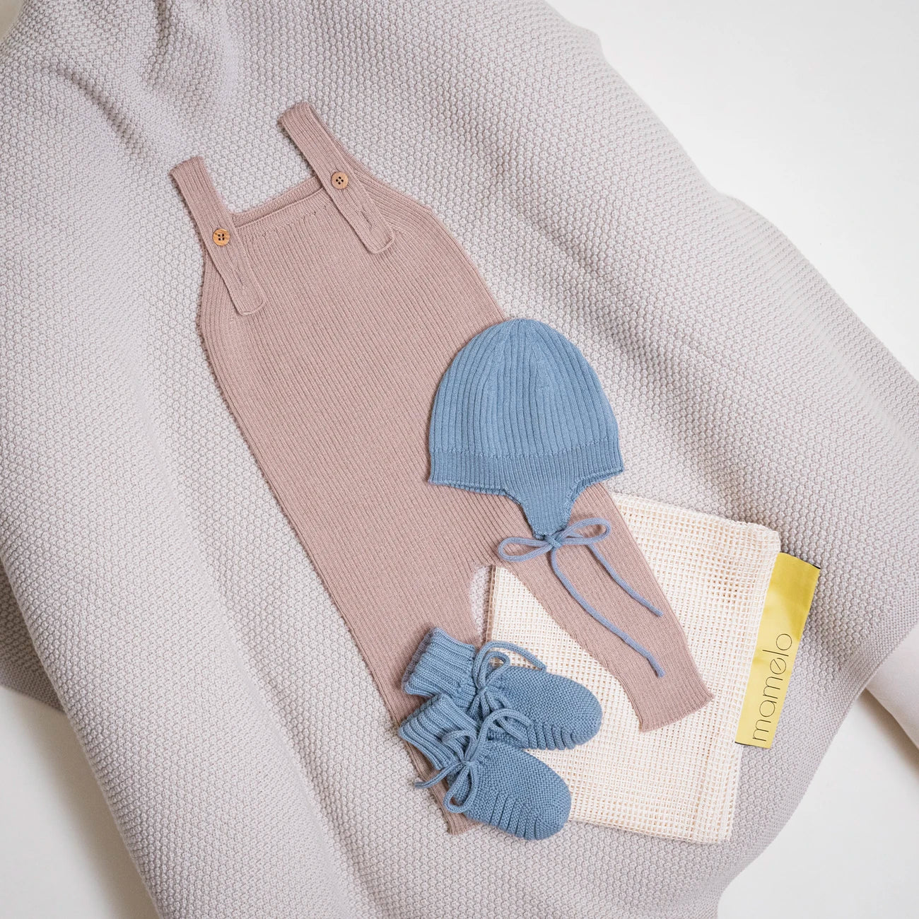 THE WOOLLY BABY HAT - blue - Mamelo Shop